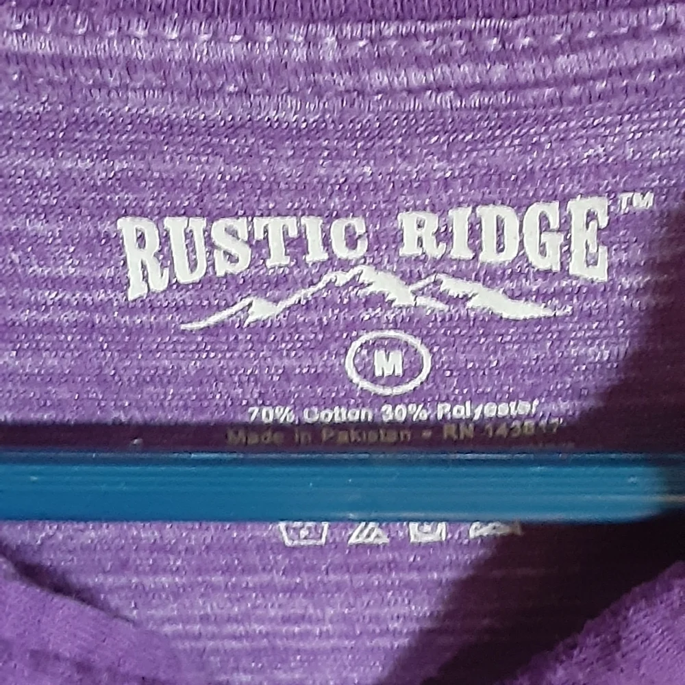 Rustic Ridge Purple Top Sz Med - Picture 3 of 3